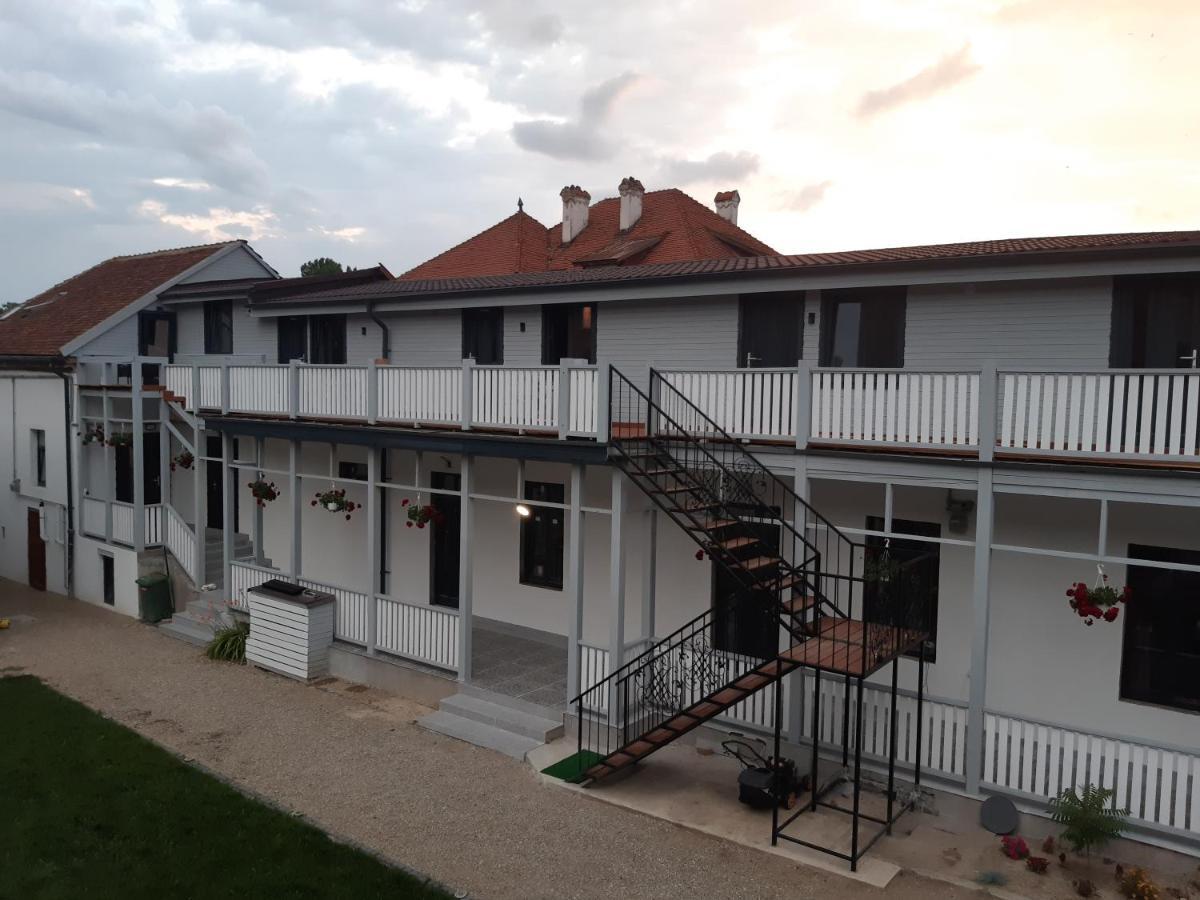 Apartment Casa J. Gusbeth